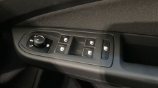 Volkswagen Golf 1.0 TSI Life 5dr Petrol Hatchback